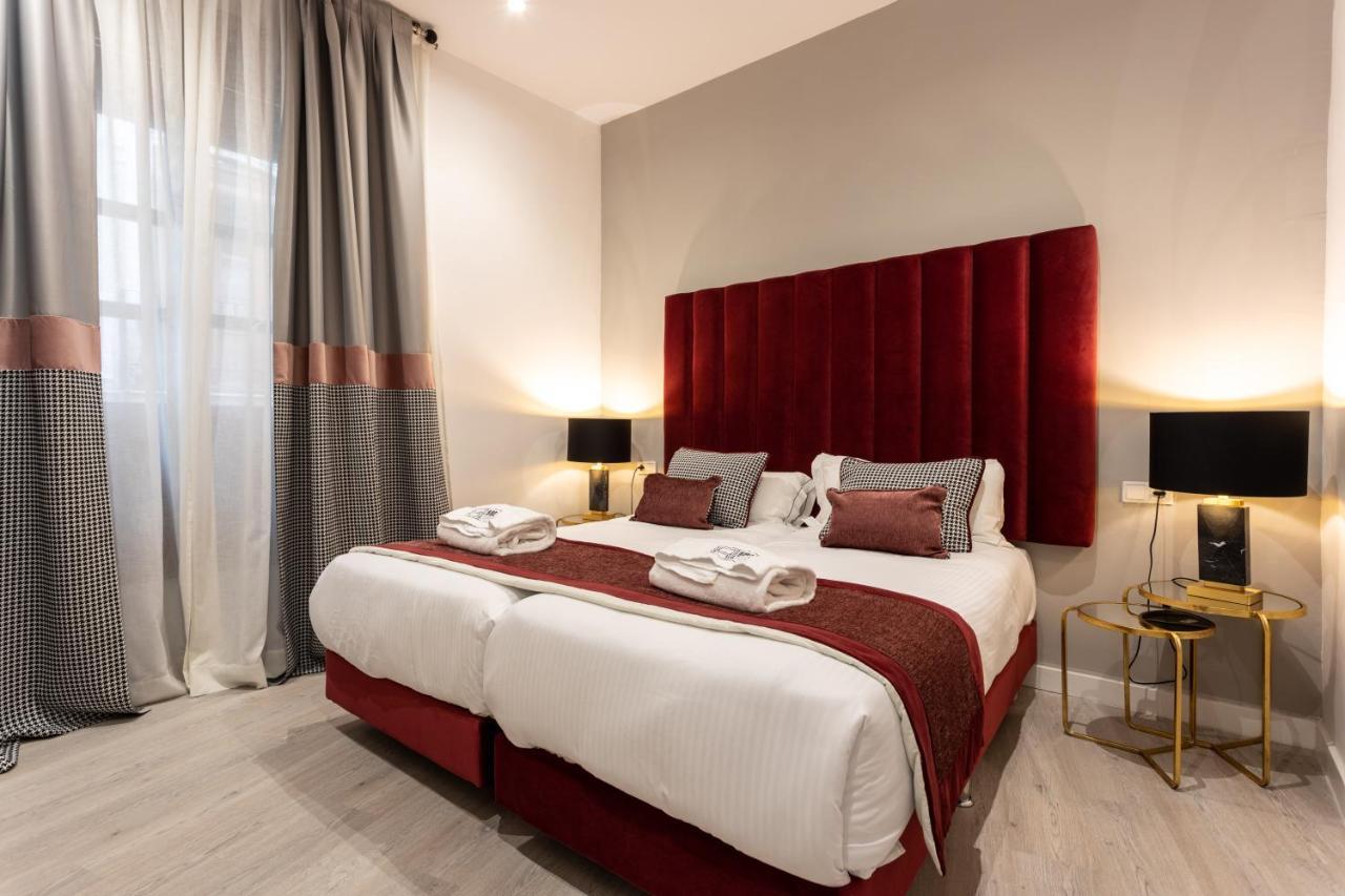 Bibo Suites Plaza Nueva Granada Luaran gambar